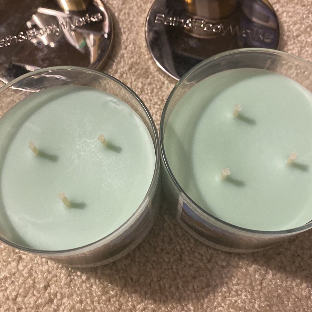 Bath Body‎ Works beach grass candles 2x - Picture 2 of 3